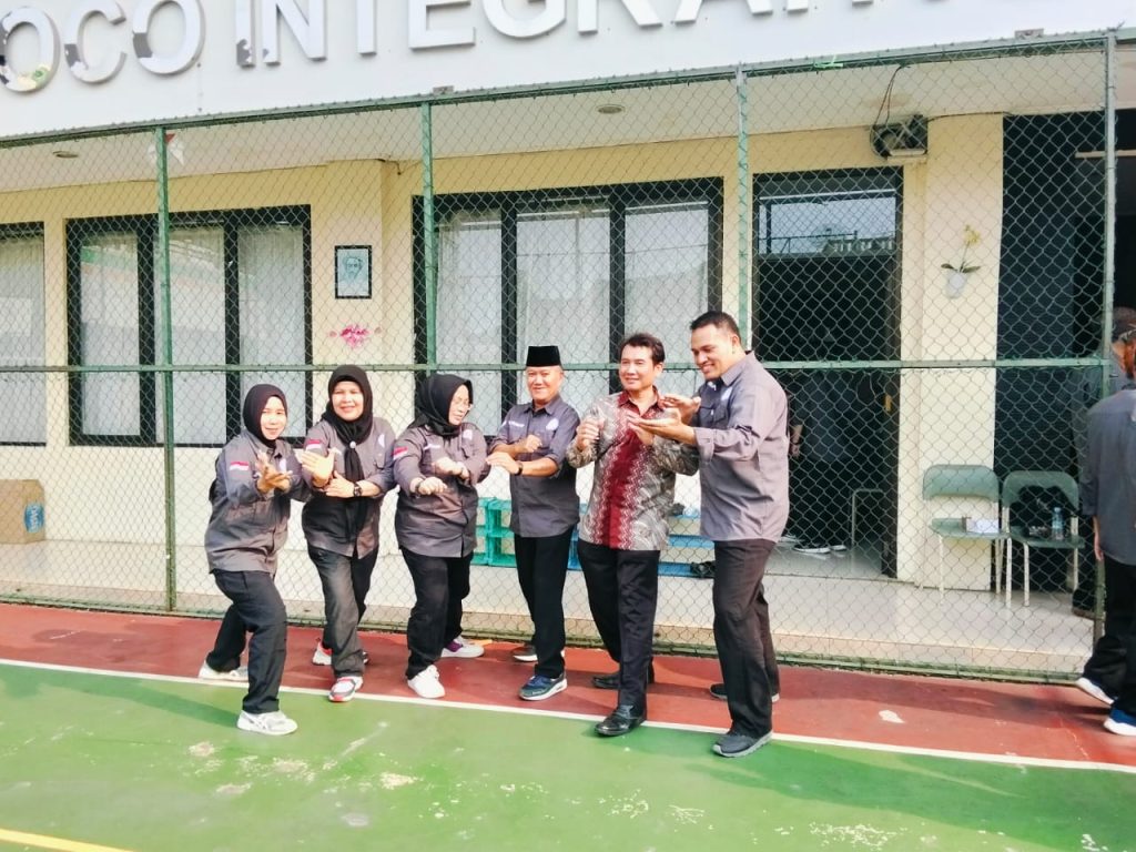Pengurus Besar Asosiasi Pencak Silat Disabilitas Indonesia (PB APSDI) resmi dilantik pada 27 April 2025 di Marroco Islamic School, Jakarta. Pelantikan ini menandai komitmen besar untuk melestarikan seni Pencak Silat sekaligus memberikan ruang bagi penyandang disabilitas. Dewan Penasihat Dede Farhan Aulawi menekankan pentingnya sinergi, kesiapan program, dan semangat menjaga warisan budaya bangsa.