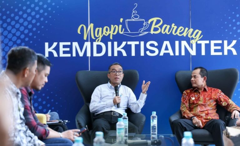 Mendiktisaintek Siapkan Langkah Strategis Dukung Penyelesaian Masalah Dosen dan Tendik P3K di PTNB