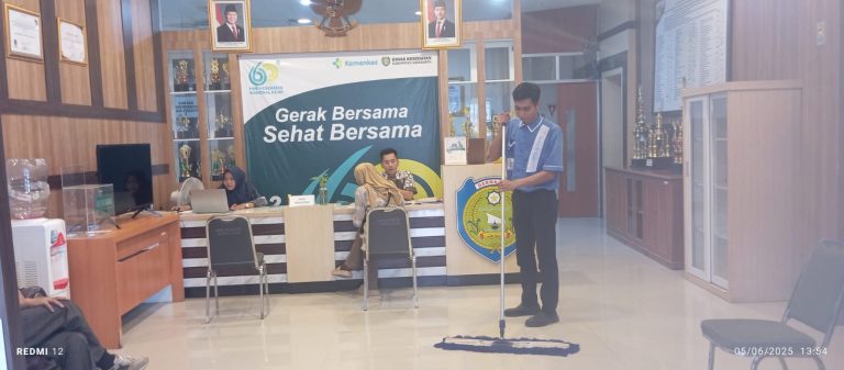 Dinas Kesehatan Indramayu Optimalkan Kebersihan Kantor demi Lingkungan Kerja Sehat