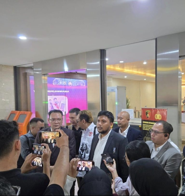 Artis Reyie Utami dan Pablo Benua Dilaporkan ke Bareskrim Terkait Dugaan Pelanggaran Pasal 266 dan 263 KUHP